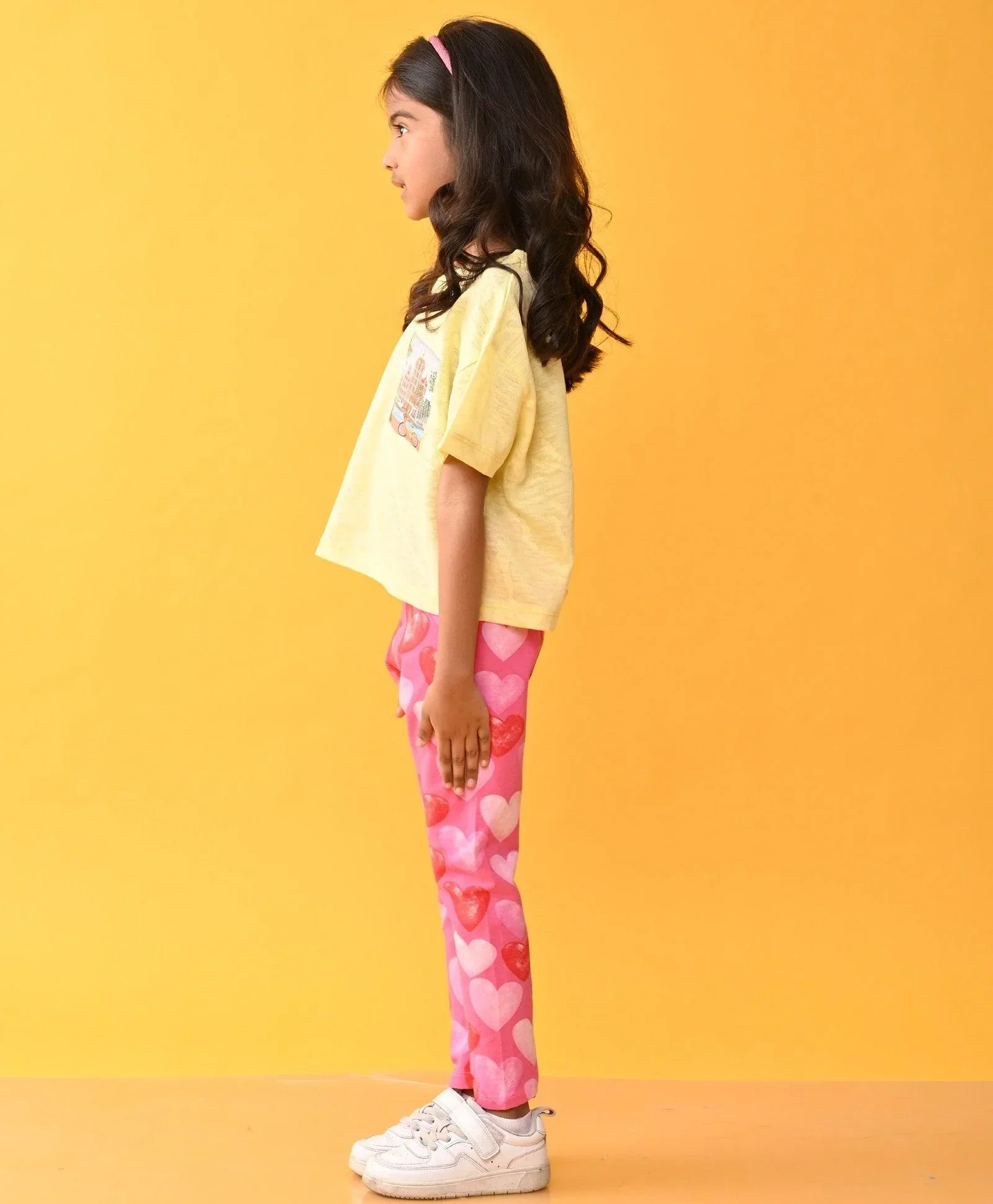 AMSTERDAM YELLOW TSHIRT HEART PINK LEGGINGS SET - YELLOW /PINK - Image 3