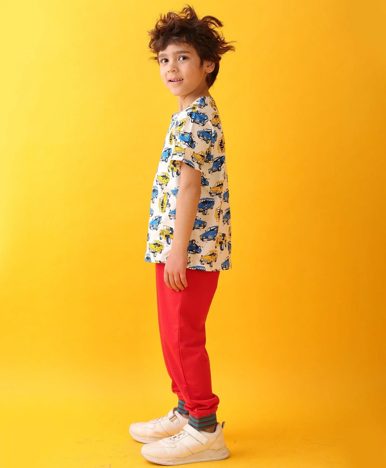 CARS PRINT SUMMER RED RIB BOYS JOGGER SET - WHITE/RED - Image 3