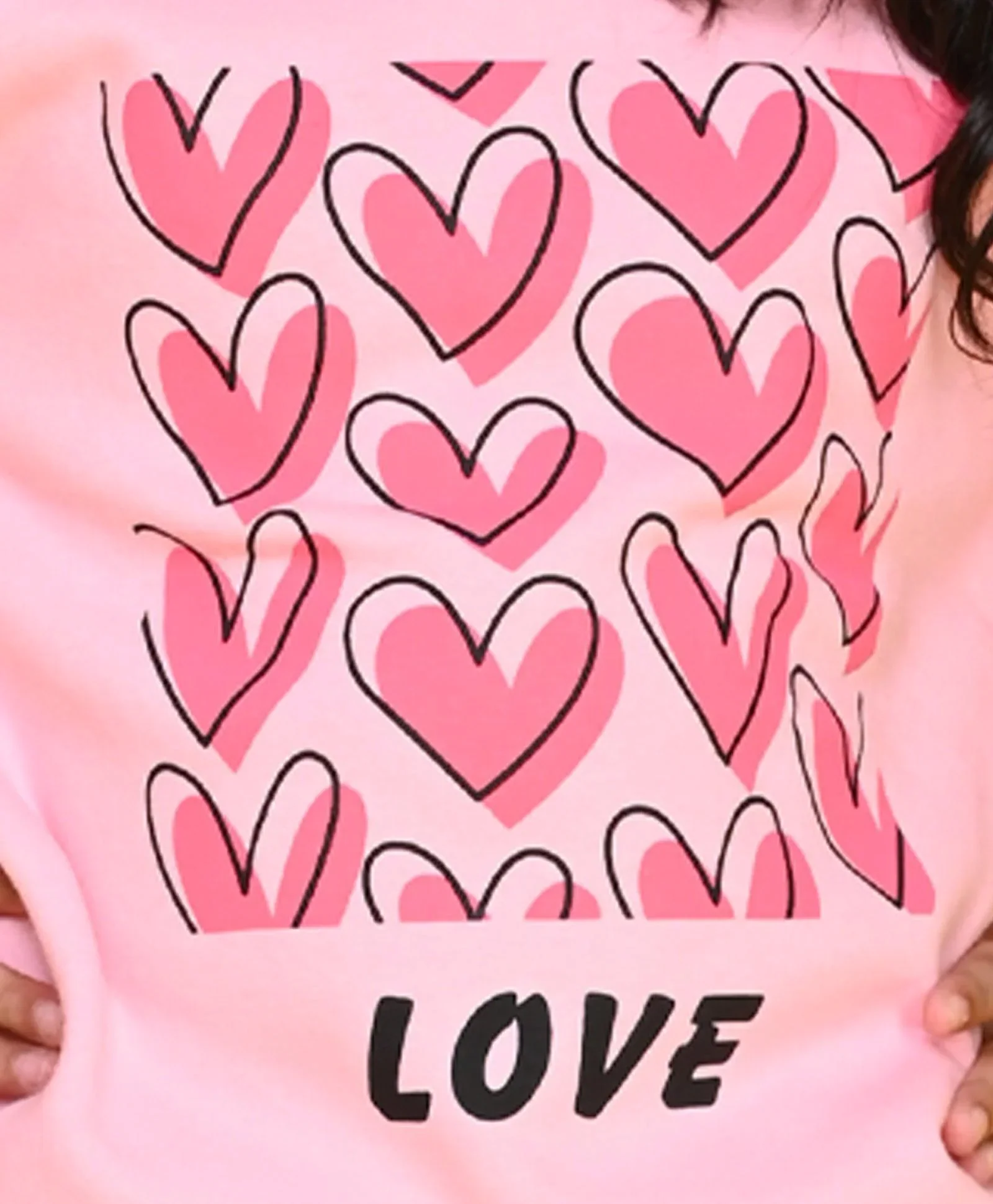 HEART BLACK GIRLS FLEECE SWEATSHIRT - PINK - Image 4