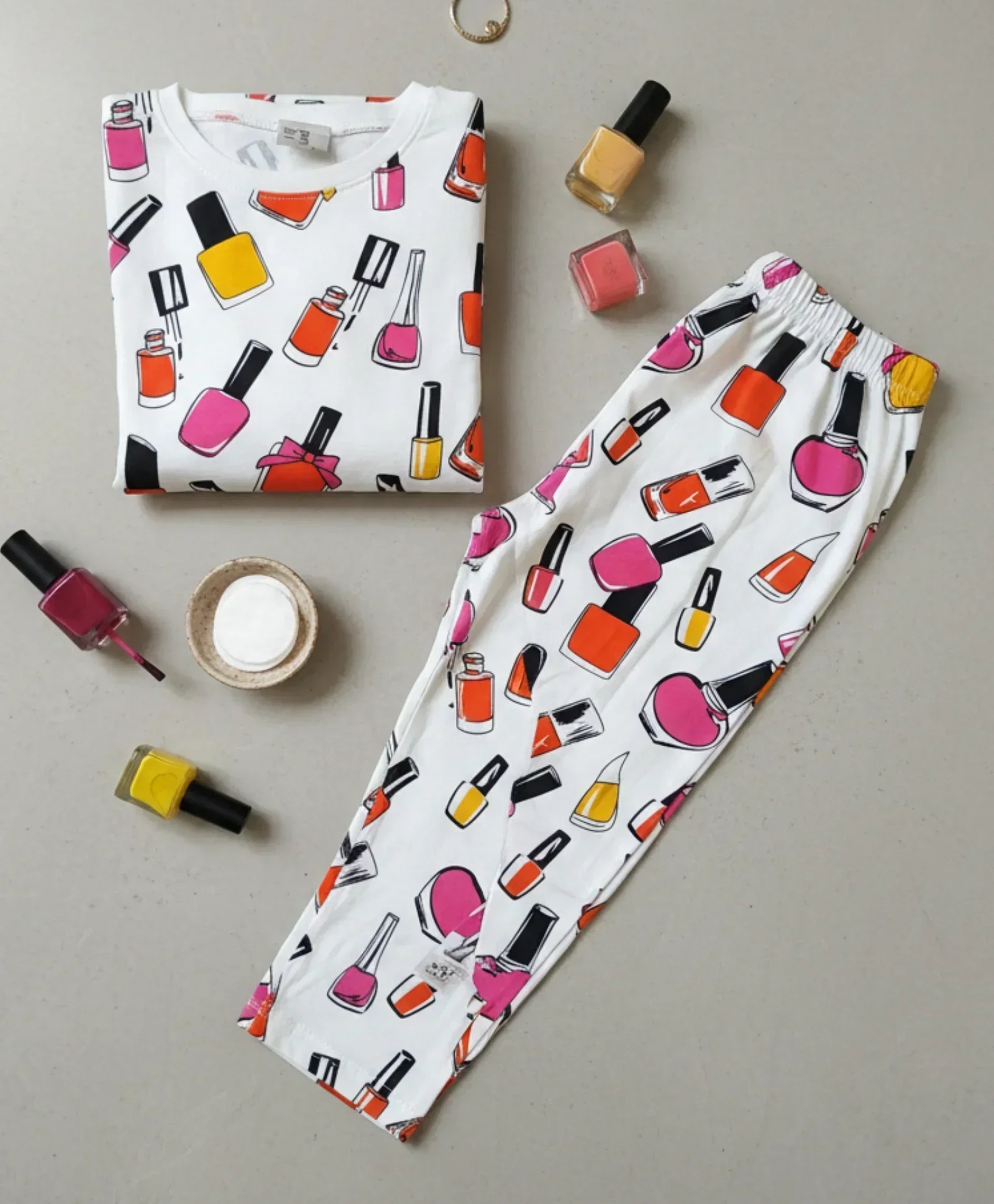 NAIL PAINT LONG SLEEVES PYJAMA SET - WHITE - Image 7