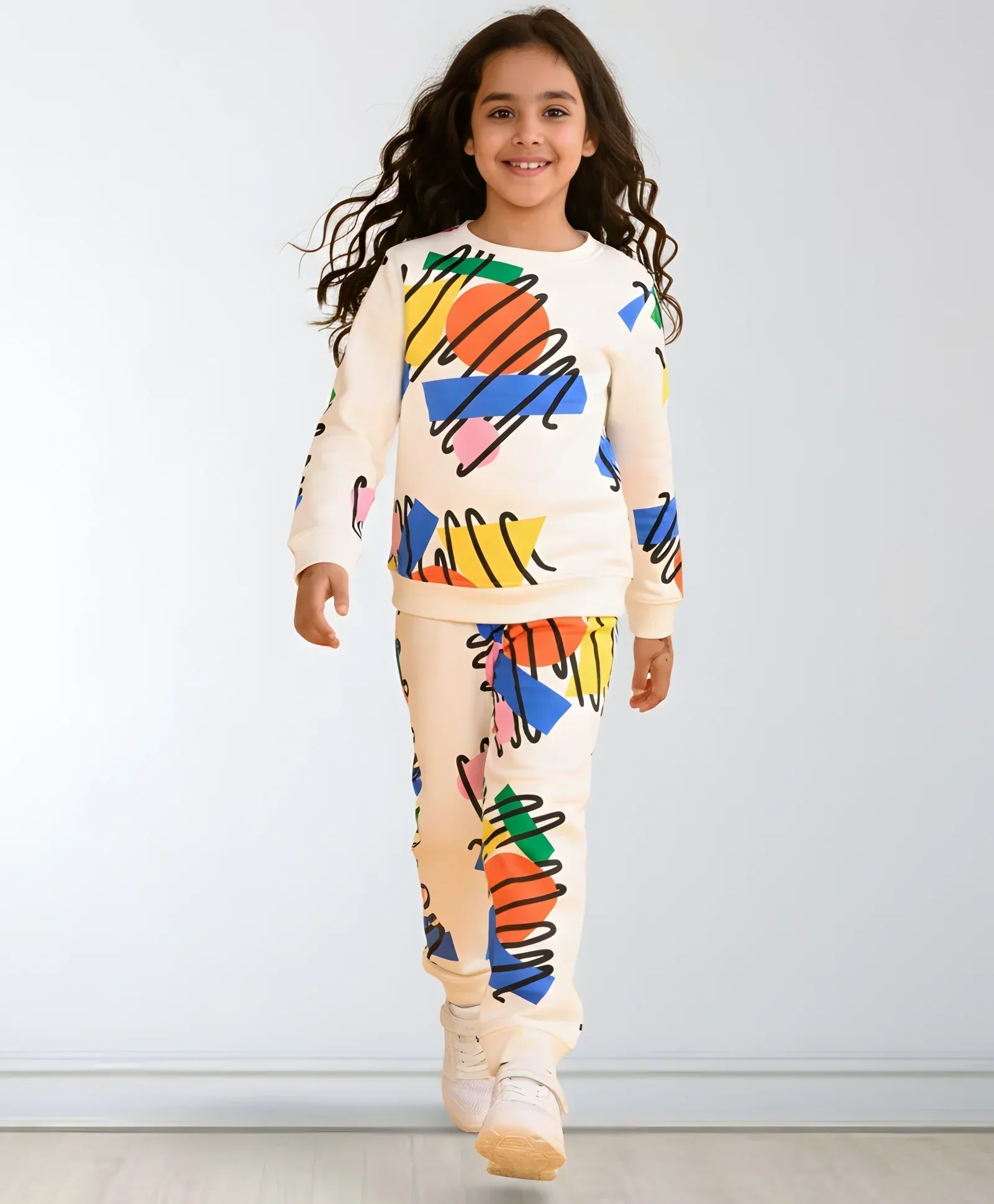 SHAPES PRINT GIRLS SWEATSHIRT FLEECE JOGGER SET - WHITE - Image 5